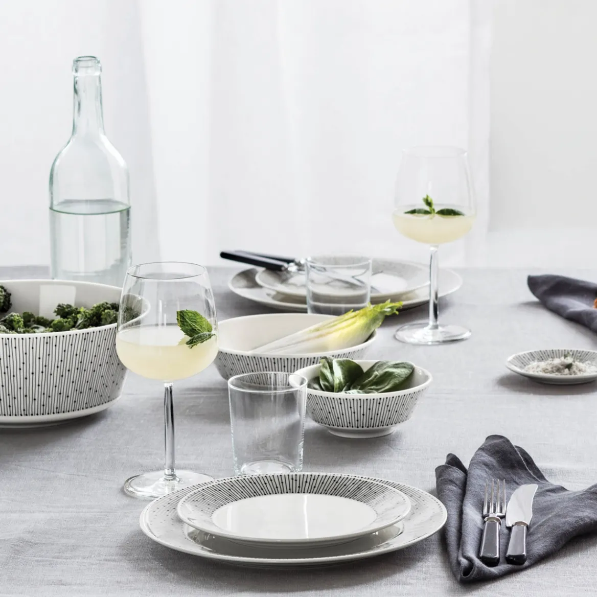 IITTALA Lautanen 25cm Musta Discount